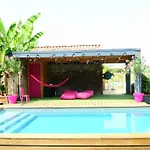 Les Granges De Jules Hotel 3*